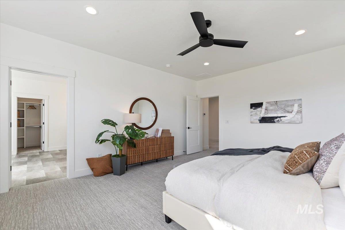 629 N Morning Glory Ave, Eagle, Idaho 83616-0000, 3 Bedrooms, 2.5 Bathrooms, Residential For Sale, Price $724,900, 98983991