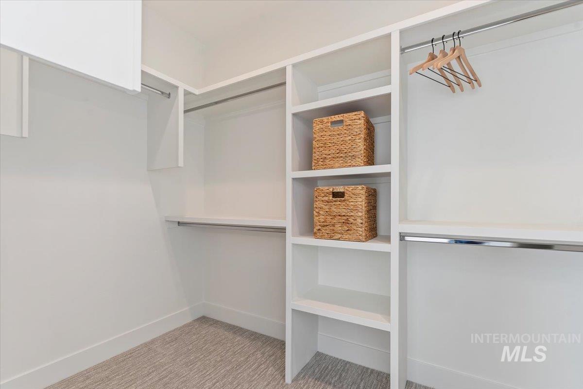 629 N Morning Glory Ave, Eagle, Idaho 83616-0000, 3 Bedrooms, 2.5 Bathrooms, Residential For Sale, Price $724,900, 98983991