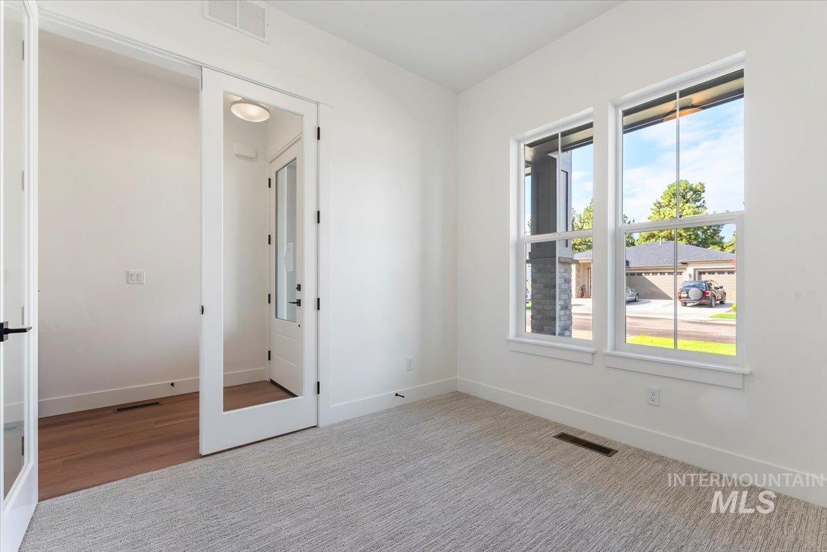 629 N Morning Glory Ave, Eagle, Idaho 83616-0000, 3 Bedrooms, 2.5 Bathrooms, Residential For Sale, Price $724,900, 98983991