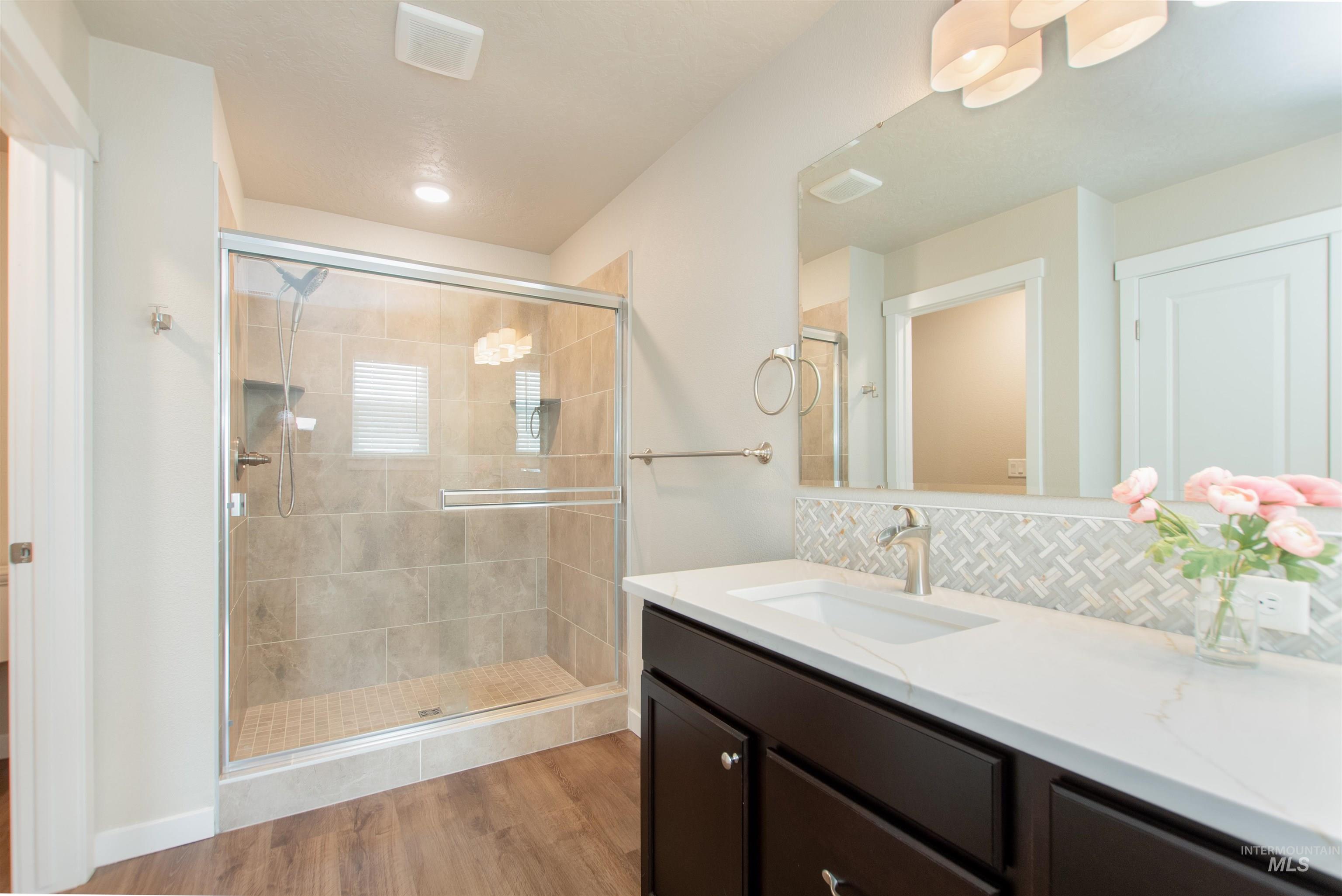 432 N Tessa Lane, Meridian, Idaho 83642, 3 Bedrooms, 2.5 Bathrooms, Residential For Sale, Price $439,900,MLS 98983993