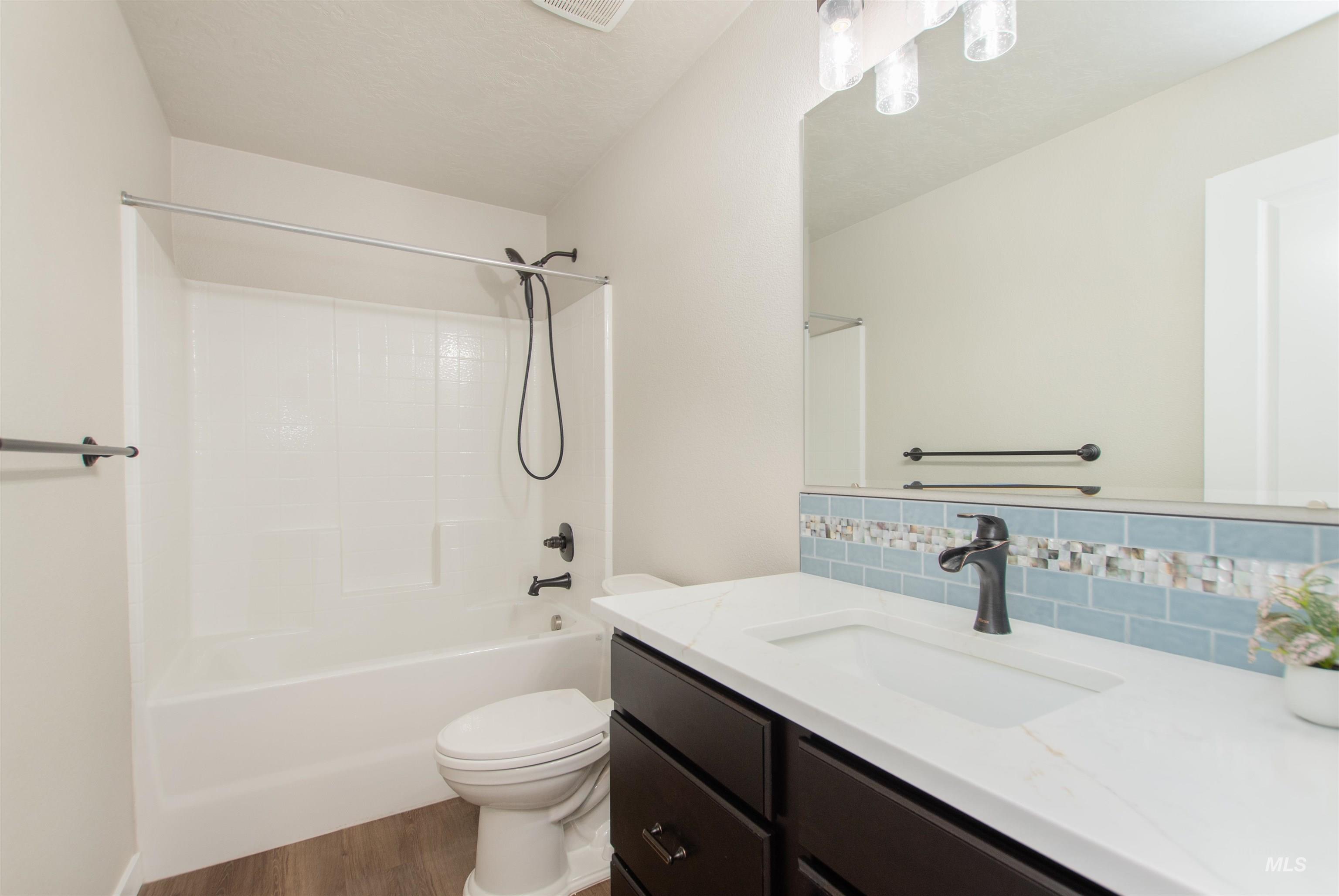 432 N Tessa Lane, Meridian, Idaho 83642, 3 Bedrooms, 2.5 Bathrooms, Residential For Sale, Price $439,900,MLS 98983993