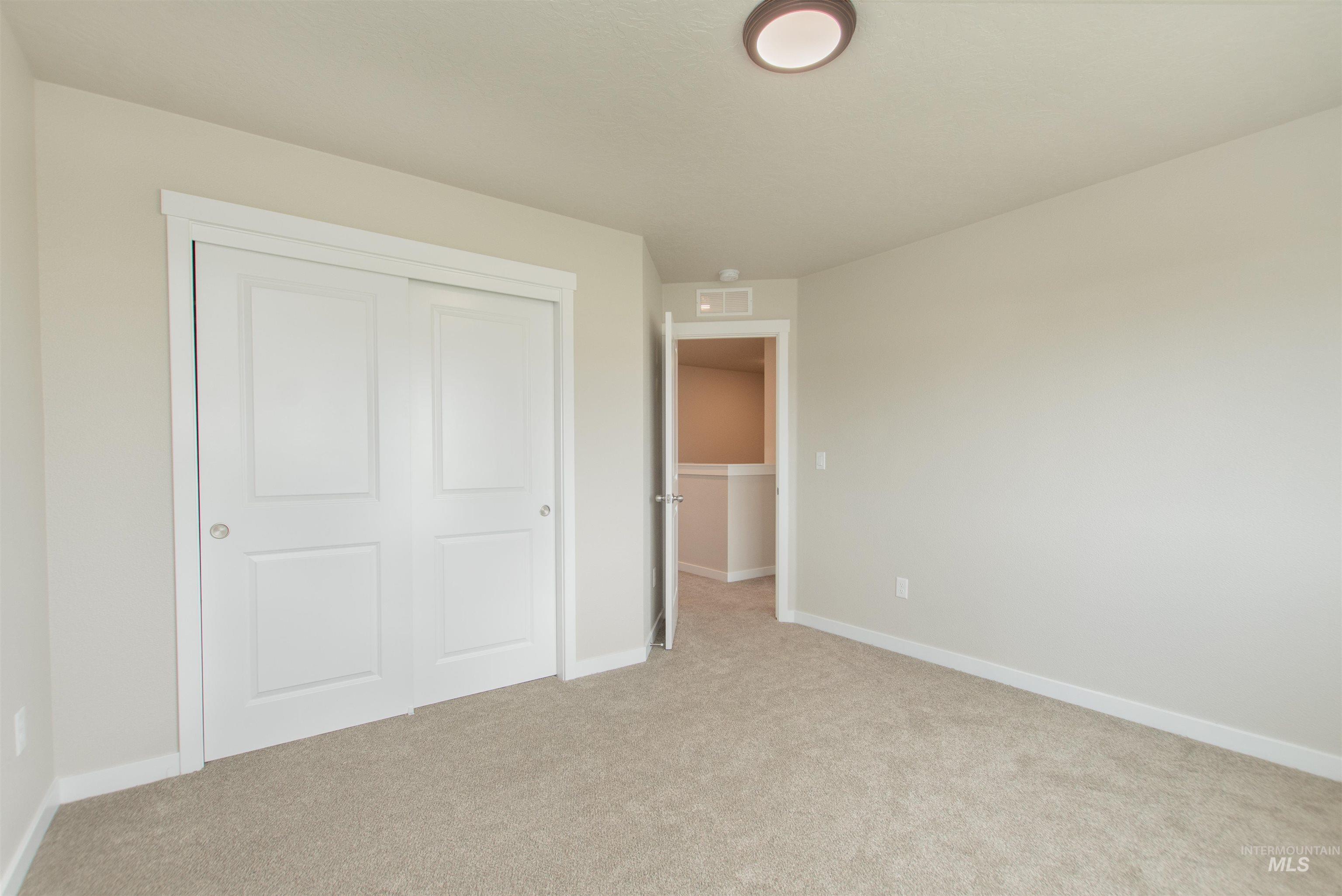 432 N Tessa Lane, Meridian, Idaho 83642, 3 Bedrooms, 2.5 Bathrooms, Residential For Sale, Price $439,900,MLS 98983993