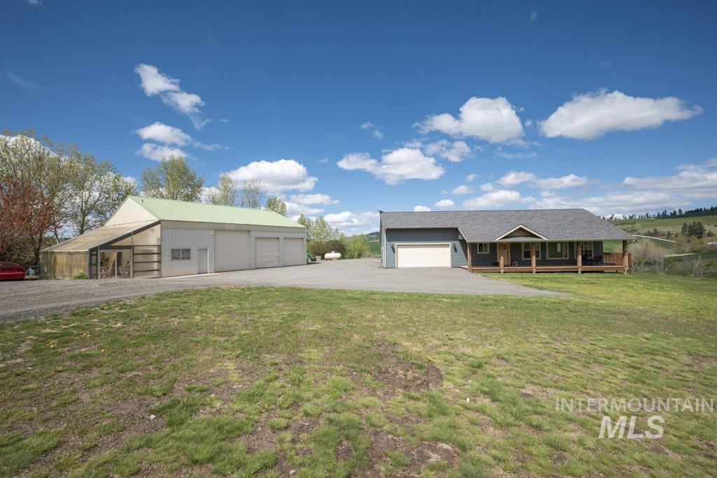 1011 Rothwell Rd., Viola, Idaho 83872, 5 Bedrooms, 3 Bathrooms, Residential For Sale, Price $1,160,000, 98983994