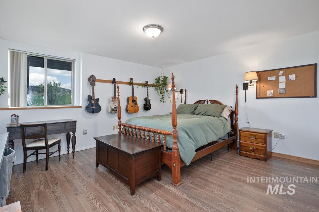 1011 Rothwell Rd., Viola, Idaho 83872, 5 Bedrooms, 3 Bathrooms, Residential For Sale, Price $1,250,000,MLS 98983994