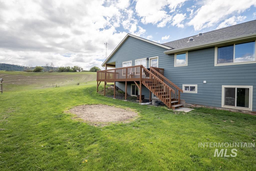 1011 Rothwell Rd., Viola, Idaho 83872, 5 Bedrooms, 3 Bathrooms, Residential For Sale, Price $1,160,000,MLS 98983994