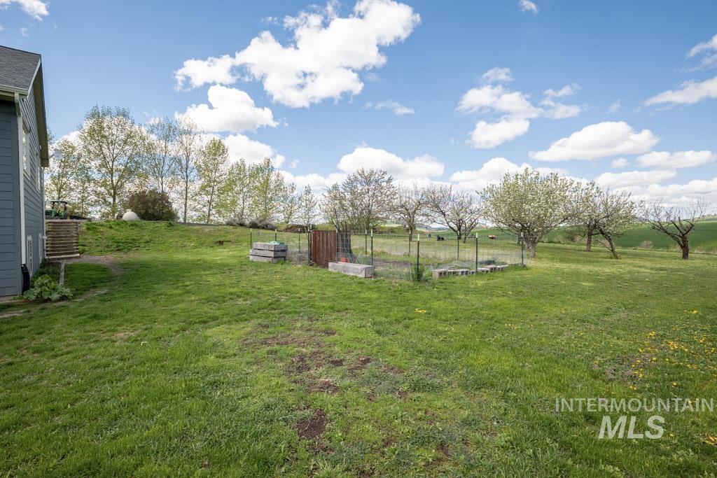 1011 Rothwell Rd., Viola, Idaho 83872, 5 Bedrooms, 3 Bathrooms, Residential For Sale, Price $1,160,000,MLS 98983994