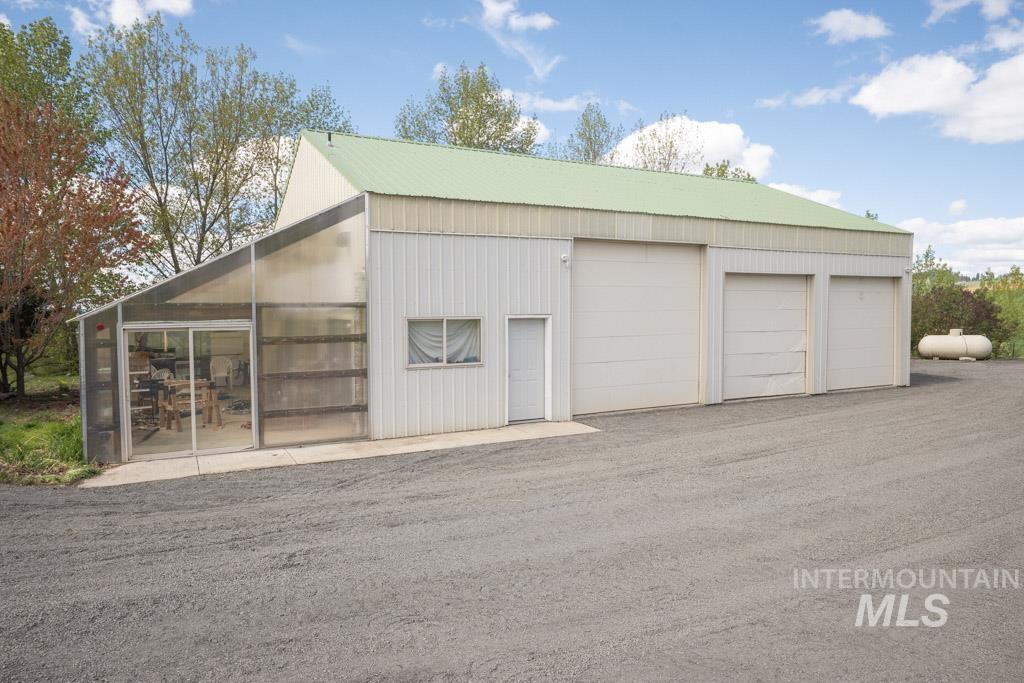 1011 Rothwell Rd., Viola, Idaho 83872, 5 Bedrooms, 3 Bathrooms, Residential For Sale, Price $1,160,000,MLS 98983994