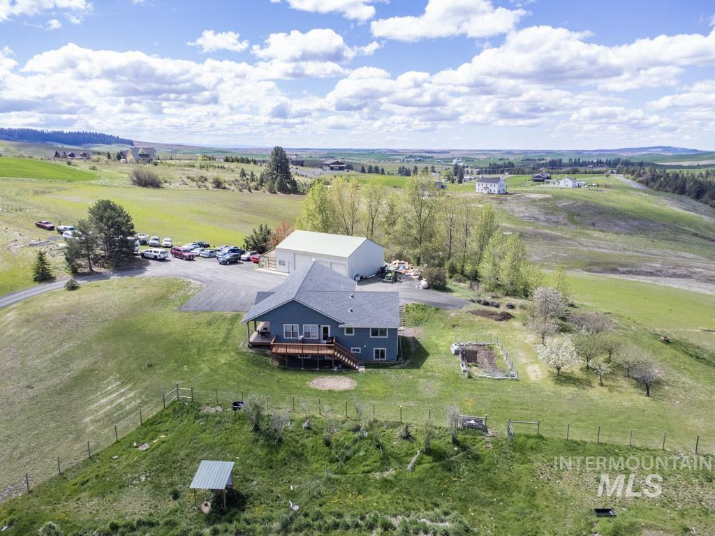 1011 Rothwell Rd., Viola, Idaho 83872, 5 Bedrooms, 3 Bathrooms, Residential For Sale, Price $1,160,000,MLS 98983994