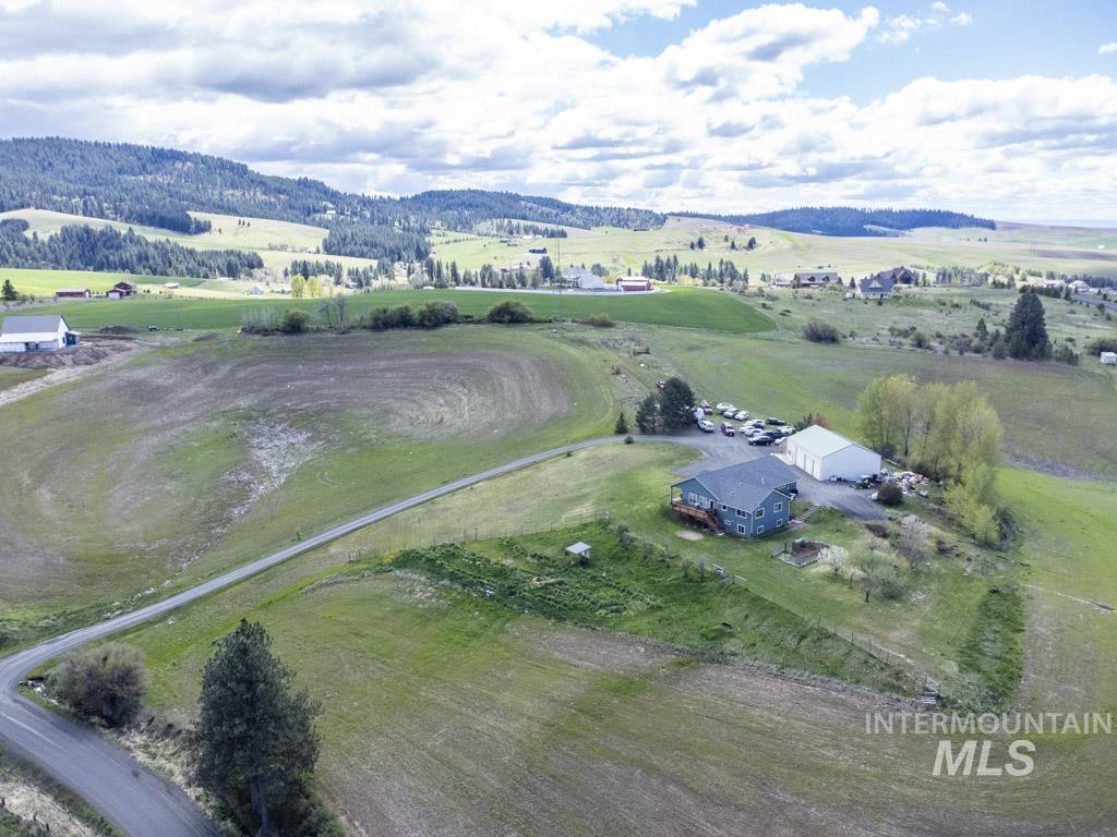 1011 Rothwell Rd., Viola, Idaho 83872, 5 Bedrooms, 3 Bathrooms, Residential For Sale, Price $1,160,000,MLS 98983994