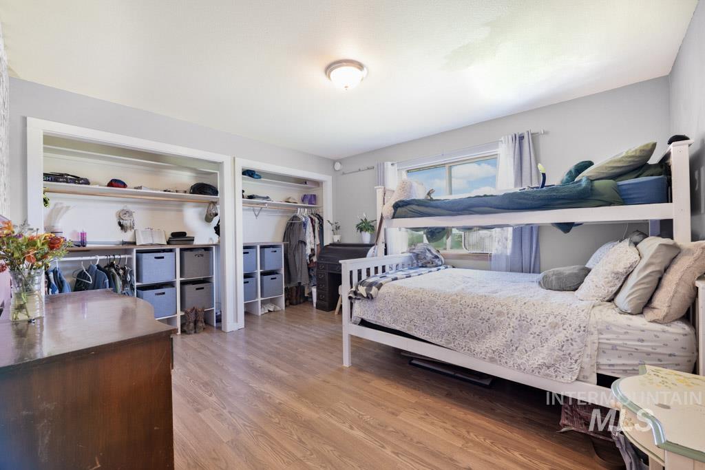 1011 Rothwell Rd., Viola, Idaho 83872, 5 Bedrooms, 3 Bathrooms, Residential For Sale, Price $1,250,000,MLS 98983994