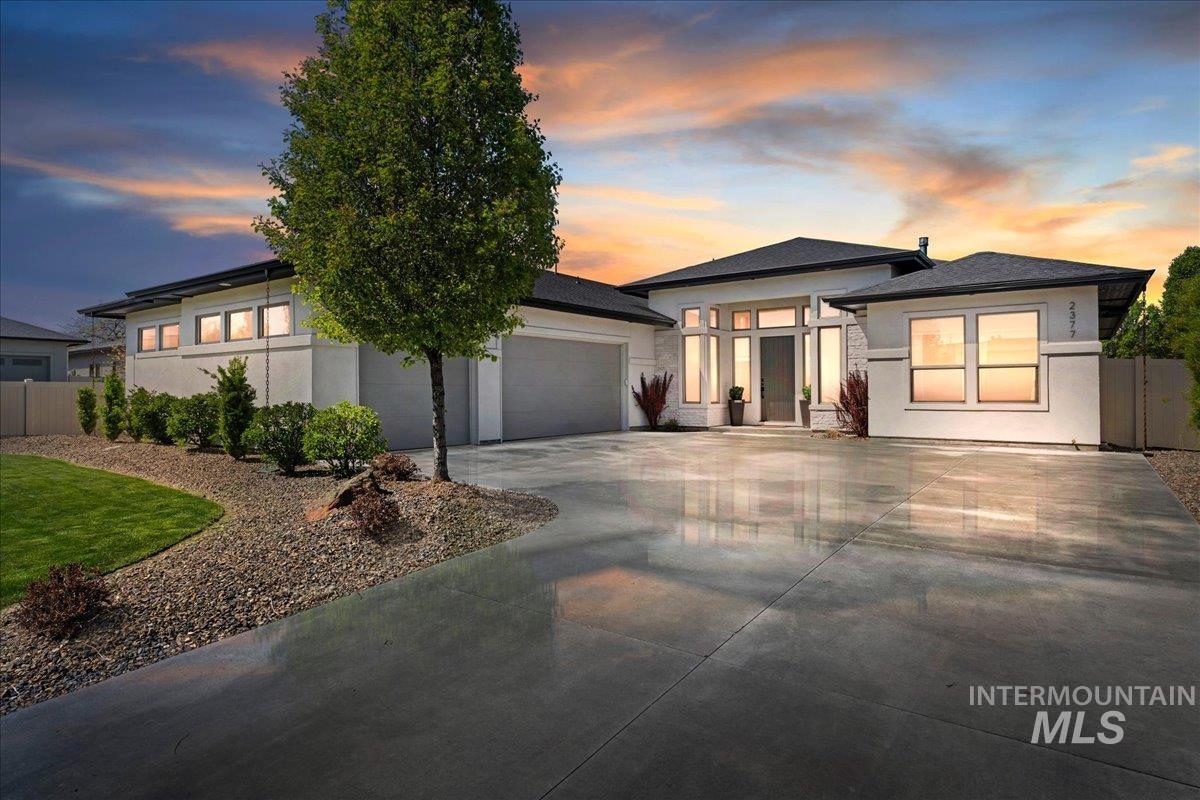 2377 S Aburge Ave, Meridian, Idaho 83642-5740, 3 Bedrooms, 2.5 Bathrooms, Residential For Sale, Price $898,000,MLS 98983995