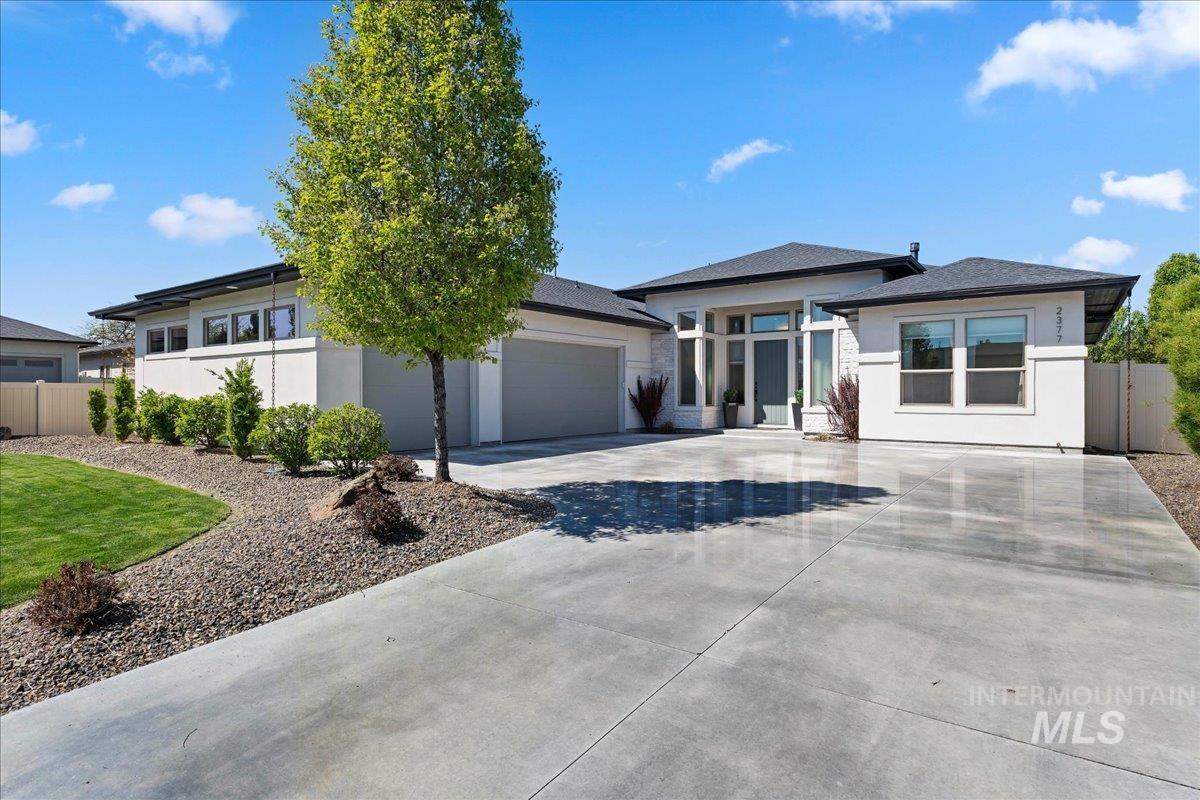 2377 S Aburge Ave, Meridian, Idaho 83642-5740, 3 Bedrooms, 2.5 Bathrooms, Residential For Sale, Price $898,000,MLS 98983995