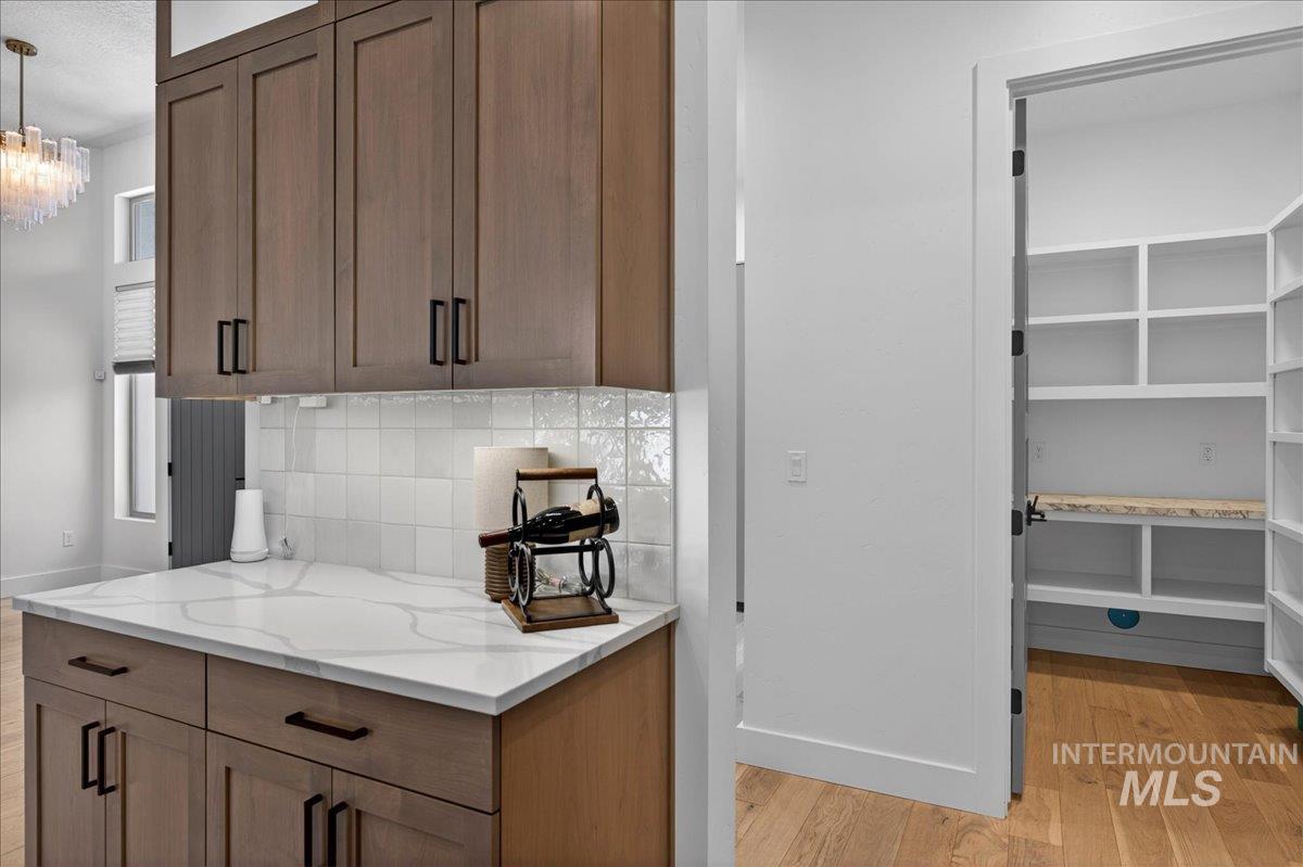 2377 S Aburge Ave, Meridian, Idaho 83642-5740, 3 Bedrooms, 2.5 Bathrooms, Residential For Sale, Price $898,000,MLS 98983995