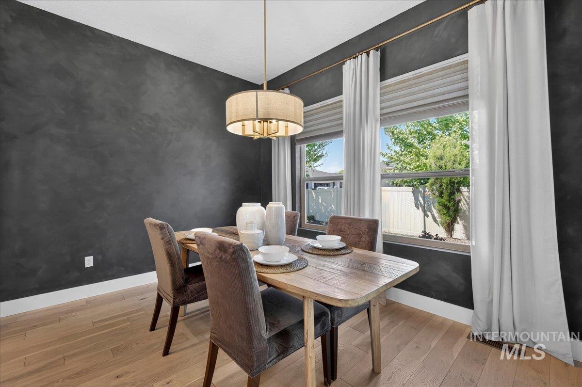 2377 S Aburge Ave, Meridian, Idaho 83642-5740, 3 Bedrooms, 2.5 Bathrooms, Residential For Sale, Price $898,000,MLS 98983995