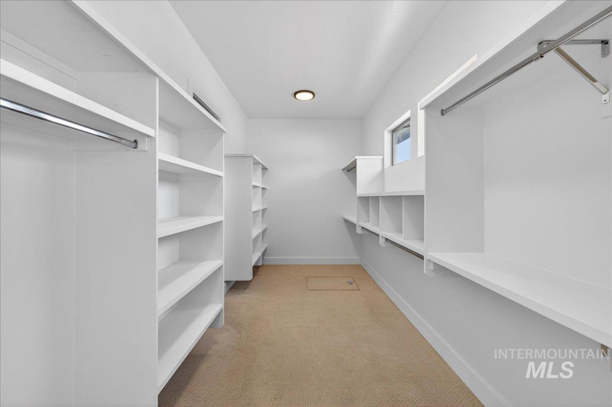 2377 S Aburge Ave, Meridian, Idaho 83642-5740, 3 Bedrooms, 2.5 Bathrooms, Residential For Sale, Price $898,000,MLS 98983995