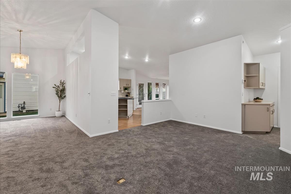 8359 W Willowdale Dr, Garden City, Idaho 83714, 2 Bedrooms, 2 Bathrooms, Residential For Sale, Price $479,900,MLS 98983997