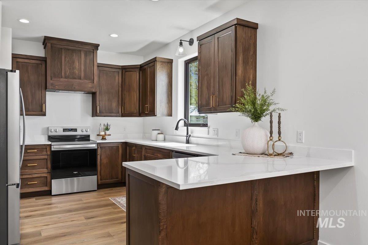 107 3rd St, Declo, Idaho 83323, 4 Bedrooms, 2 Bathrooms, Residential For Sale, Price $429,000,MLS 98983998