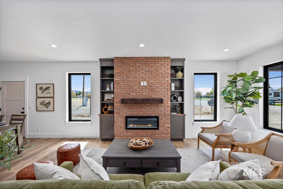 107 3rd St, Declo, Idaho 83323, 4 Bedrooms, 2 Bathrooms, Residential For Sale, Price $429,000,MLS 98983998