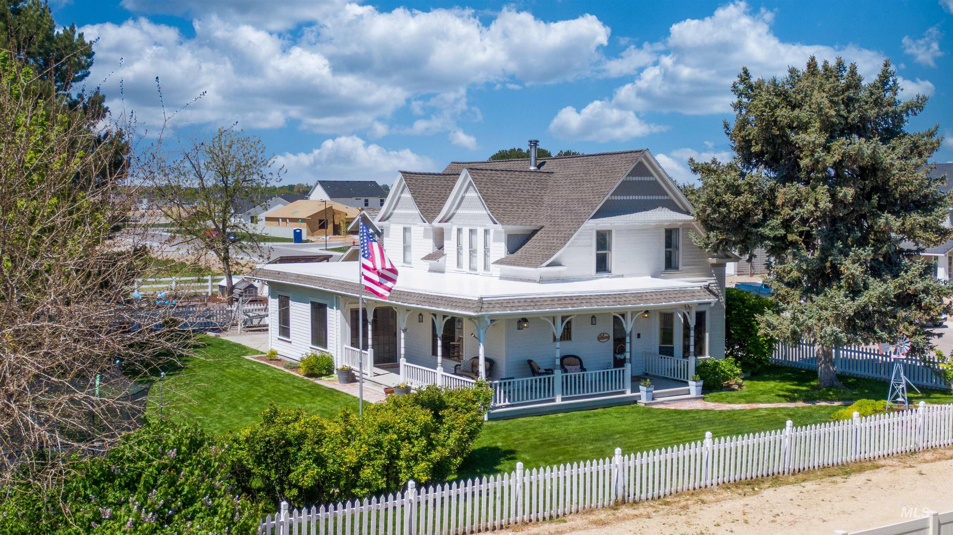 12845 Ropers St, Nampa, Idaho 83651, 5 Bedrooms, 3 Bathrooms, Residential For Sale, Price $749,900,MLS 98984001