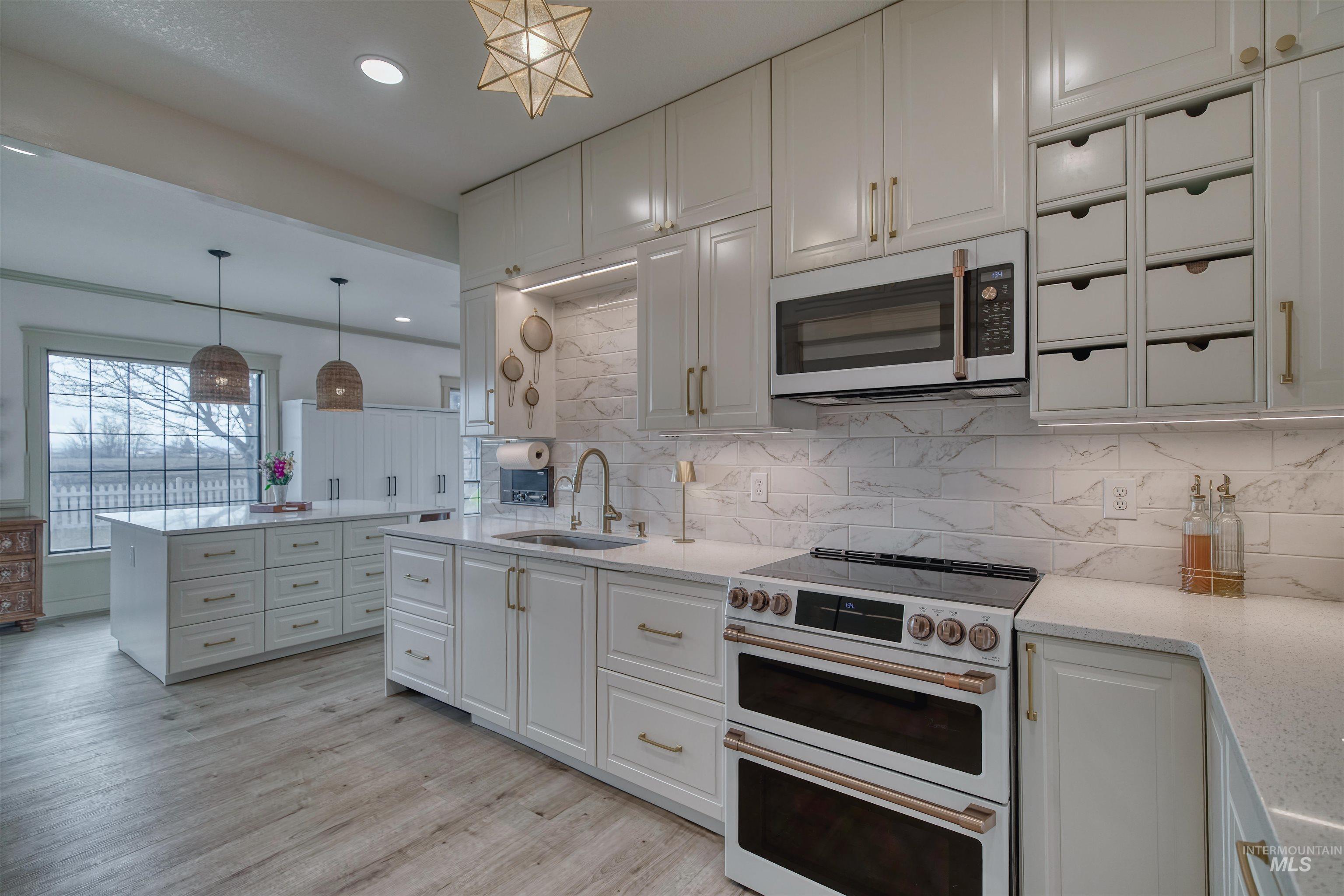 12845 Ropers St, Nampa, Idaho 83651, 5 Bedrooms, 3 Bathrooms, Residential For Sale, Price $749,900,MLS 98984001