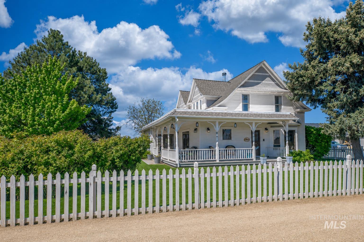 12845 Ropers St, Nampa, Idaho 83651, 5 Bedrooms, 3 Bathrooms, Residential For Sale, Price $749,900,MLS 98984001