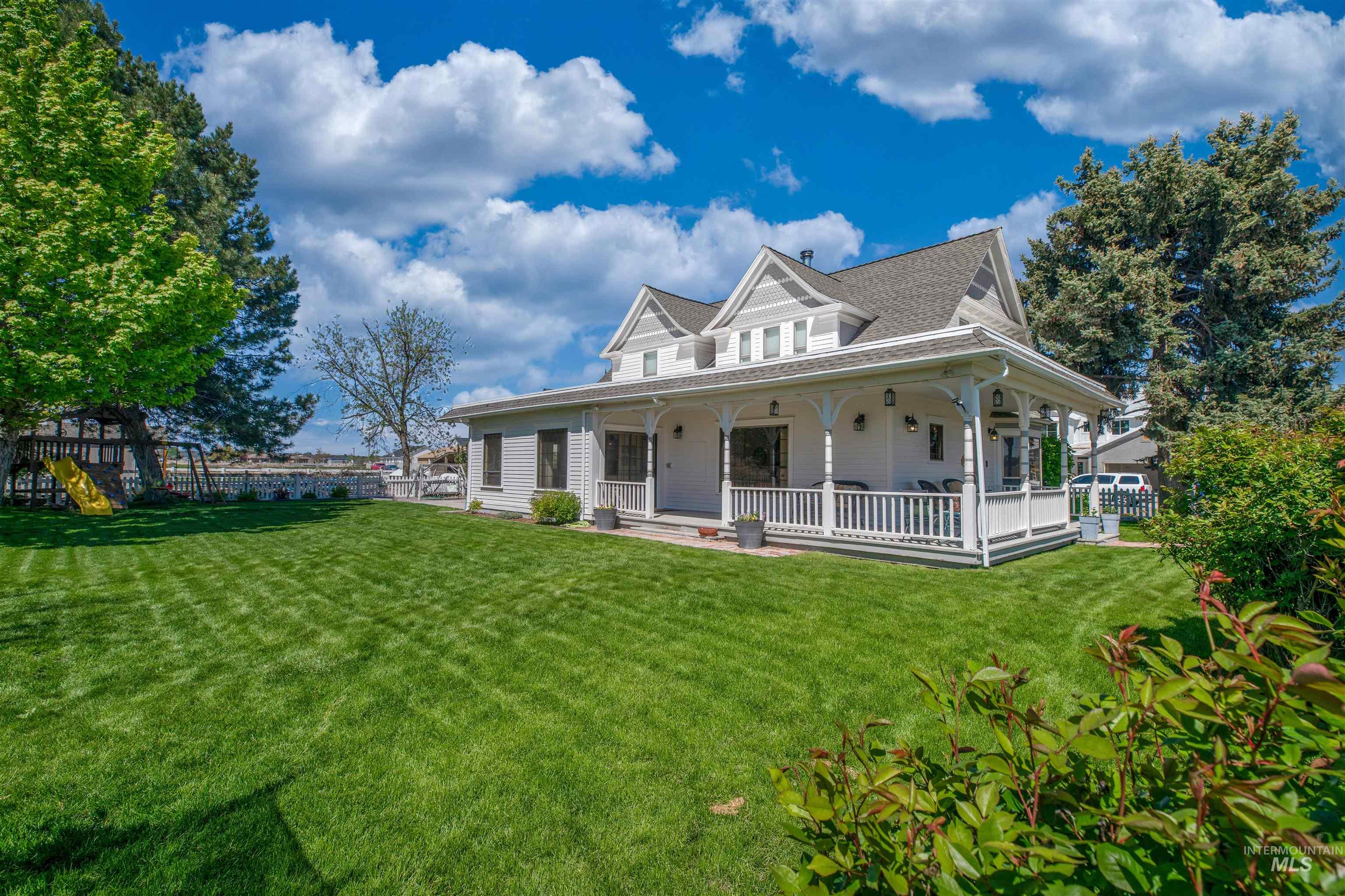 12845 Ropers St, Nampa, Idaho 83651, 5 Bedrooms, 3 Bathrooms, Residential For Sale, Price $749,900,MLS 98984001