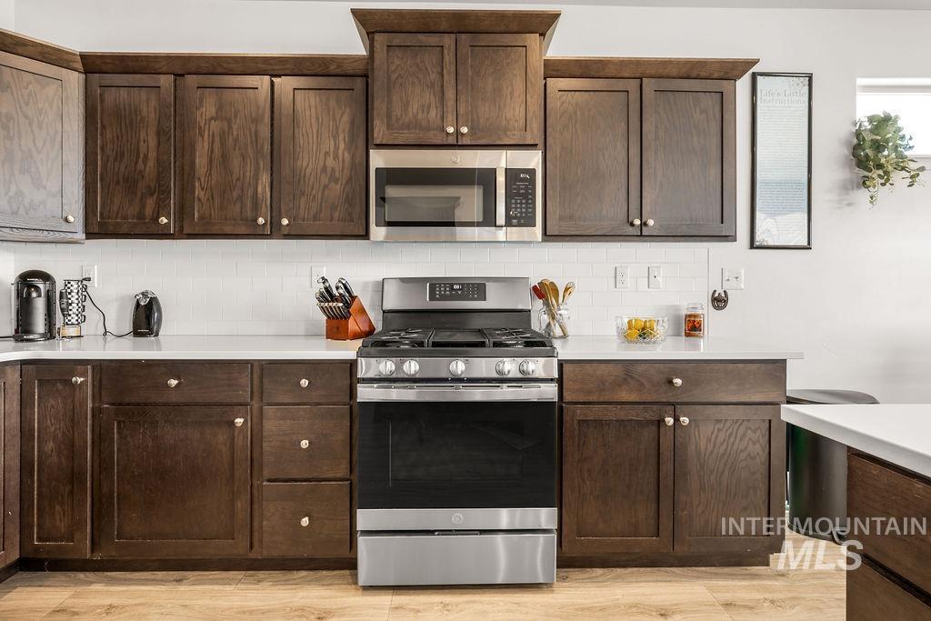 4601 Great Falls Ave, Caldwell, Idaho 83607, 3 Bedrooms, 2 Bathrooms, Residential For Sale, Price $409,990,MLS 98984003