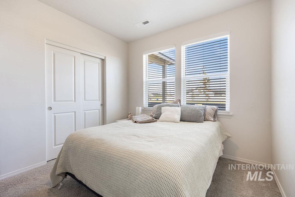 4601 Great Falls Ave, Caldwell, Idaho 83607, 3 Bedrooms, 2 Bathrooms, Residential For Sale, Price $409,990,MLS 98984003