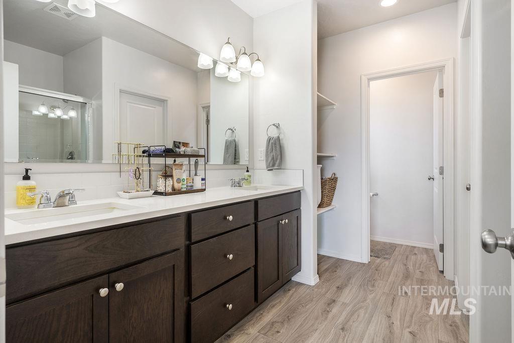 4601 Great Falls Ave, Caldwell, Idaho 83607, 3 Bedrooms, 2 Bathrooms, Residential For Sale, Price $409,990,MLS 98984003