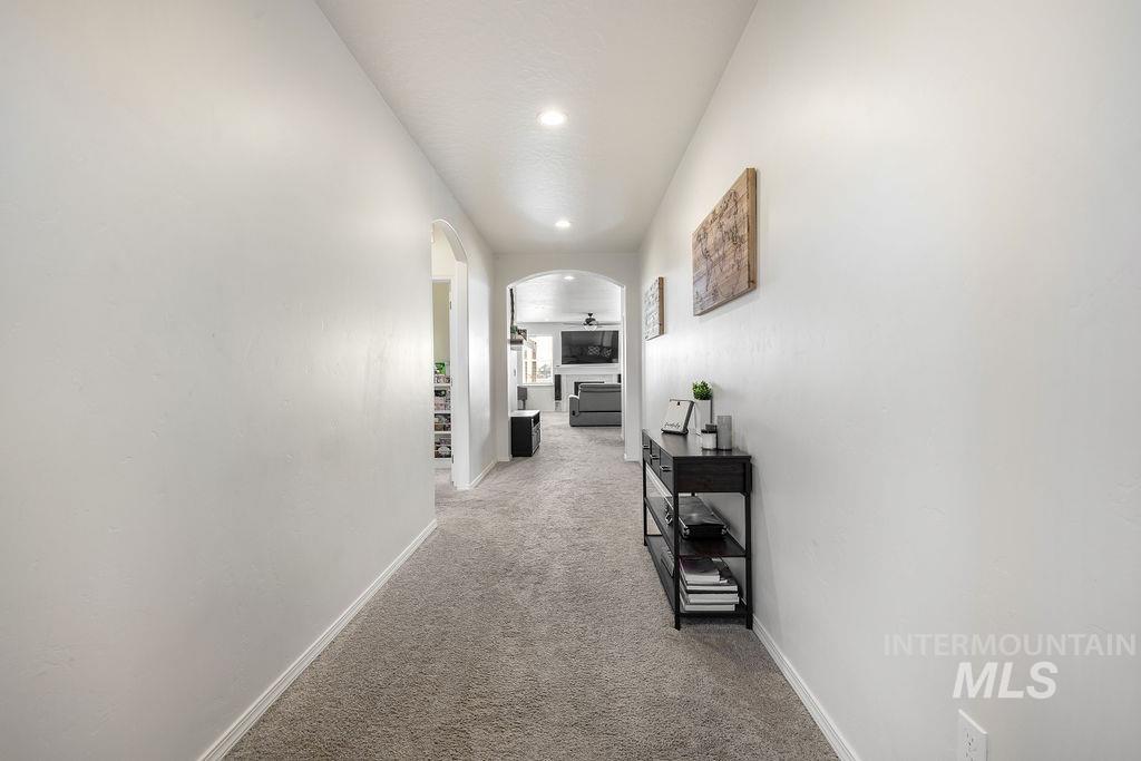 4601 Great Falls Ave, Caldwell, Idaho 83607, 3 Bedrooms, 2 Bathrooms, Residential For Sale, Price $409,990,MLS 98984003