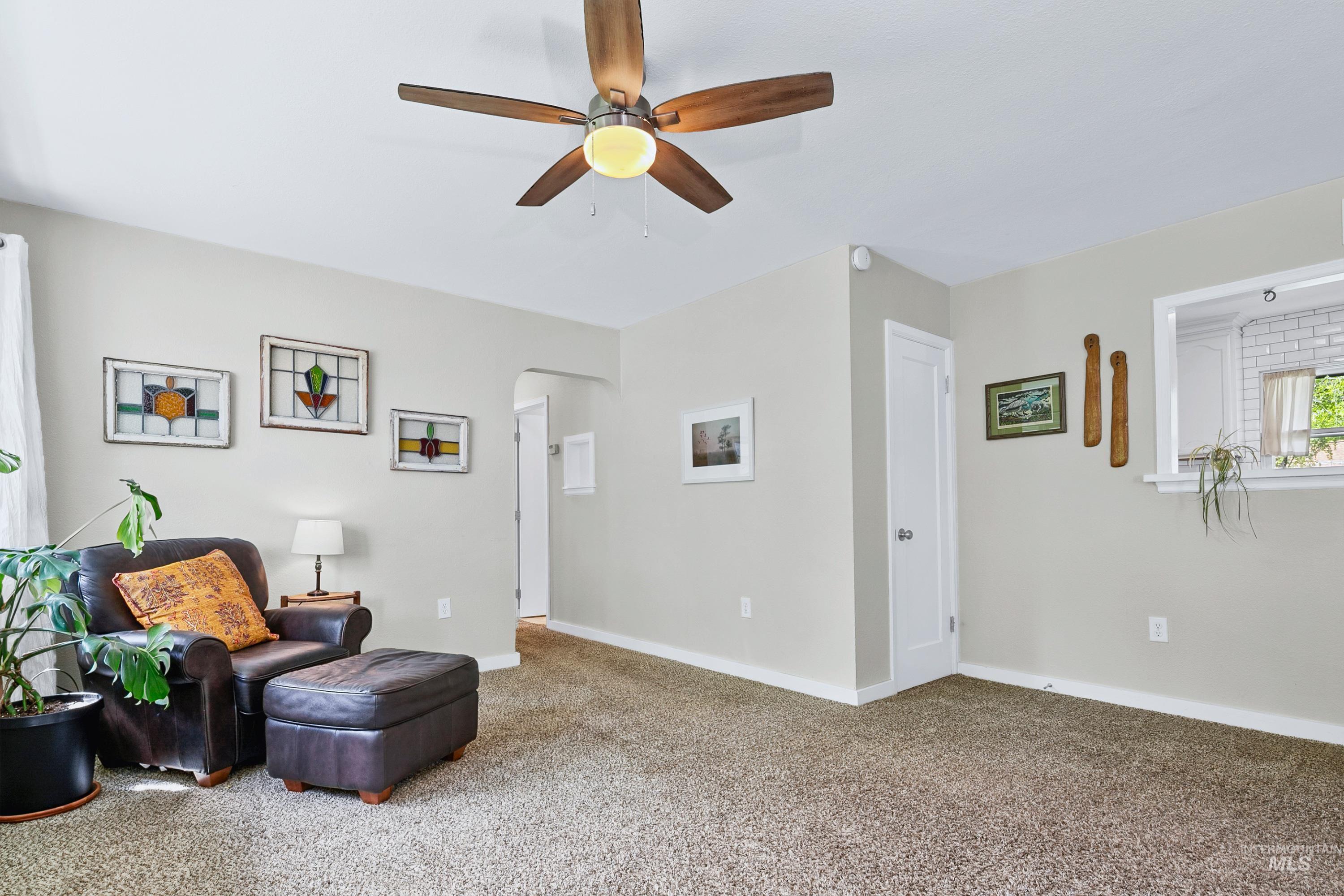 435 N 9th East, Mountain Home, Idaho 83647, 3 Bedrooms, 1 Bathroom, Residential For Sale, Price $319,000,MLS 98984004