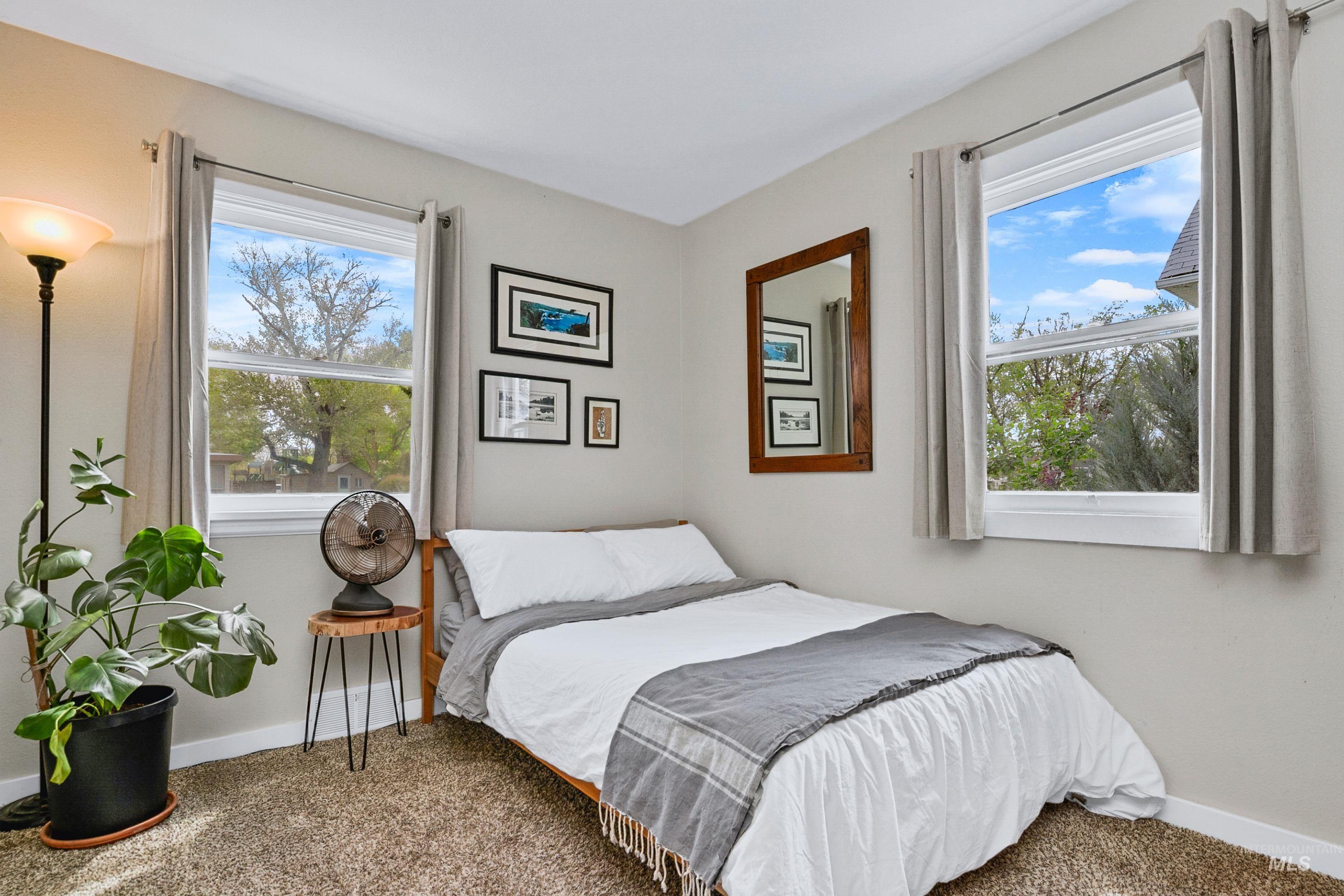 435 N 9th East, Mountain Home, Idaho 83647, 3 Bedrooms, 1 Bathroom, Residential For Sale, Price $319,000,MLS 98984004