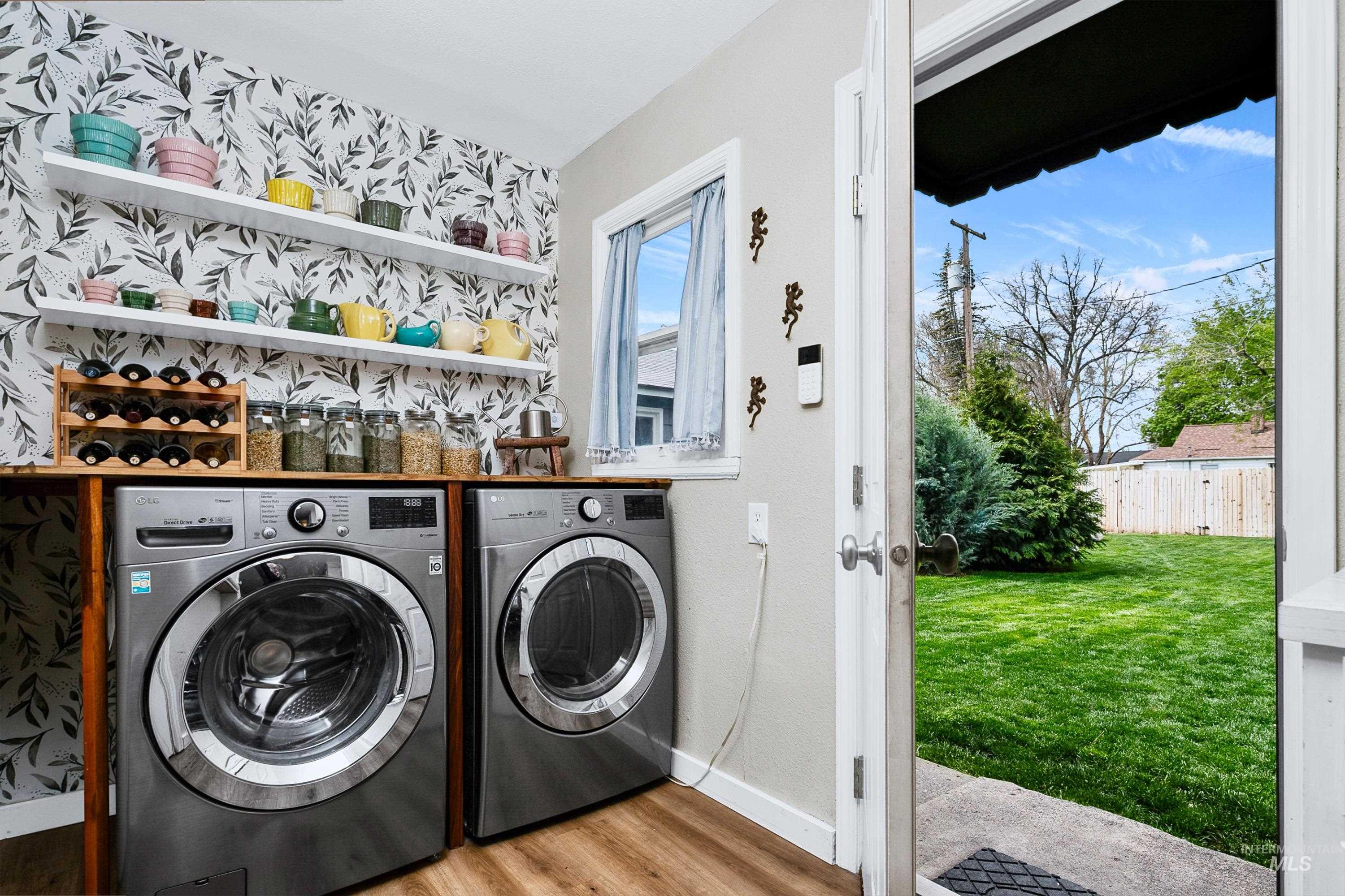 435 N 9th East, Mountain Home, Idaho 83647, 3 Bedrooms, 1 Bathroom, Residential For Sale, Price $319,000,MLS 98984004