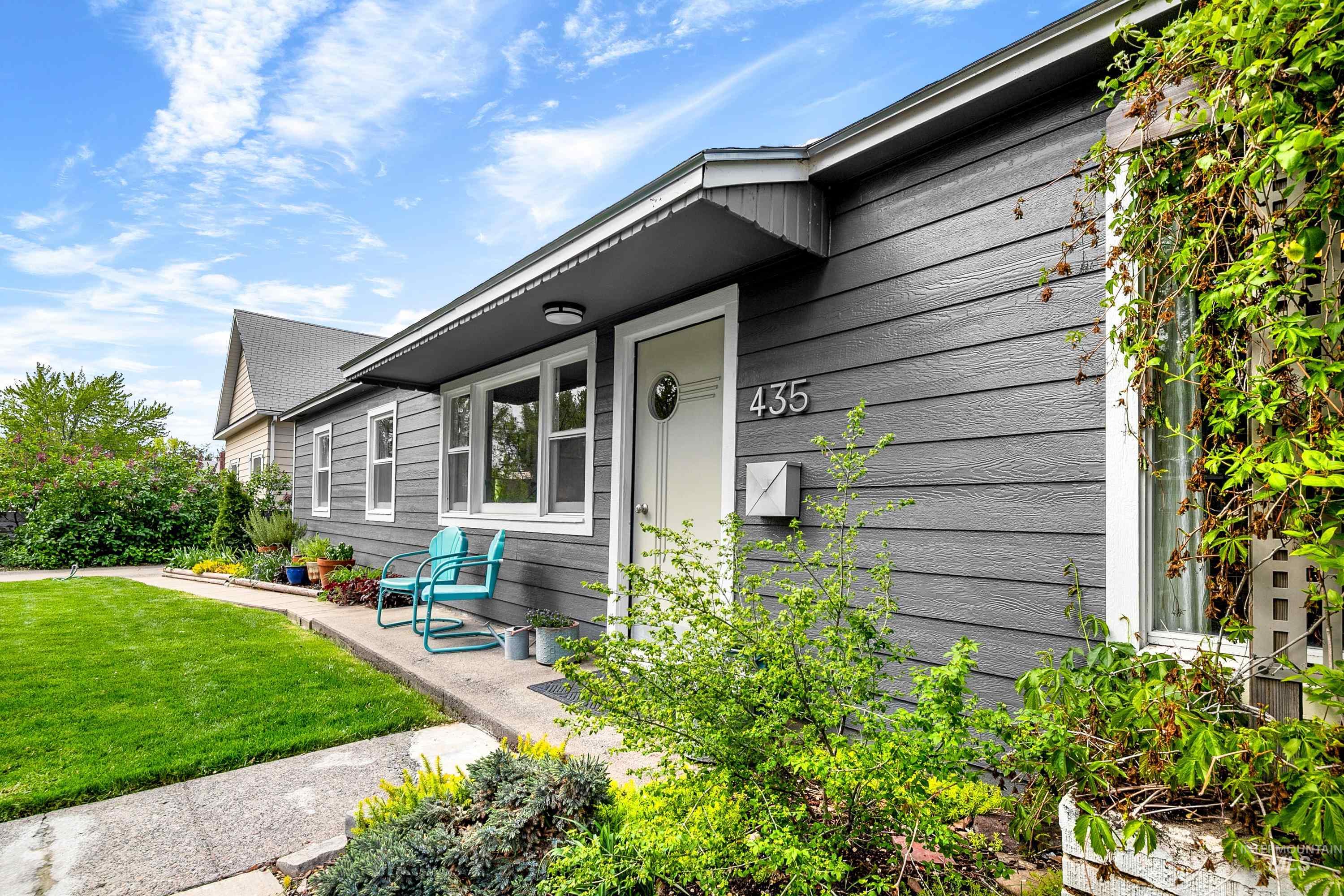 435 N 9th East, Mountain Home, Idaho 83647, 3 Bedrooms, 1 Bathroom, Residential For Sale, Price $319,000,MLS 98984004