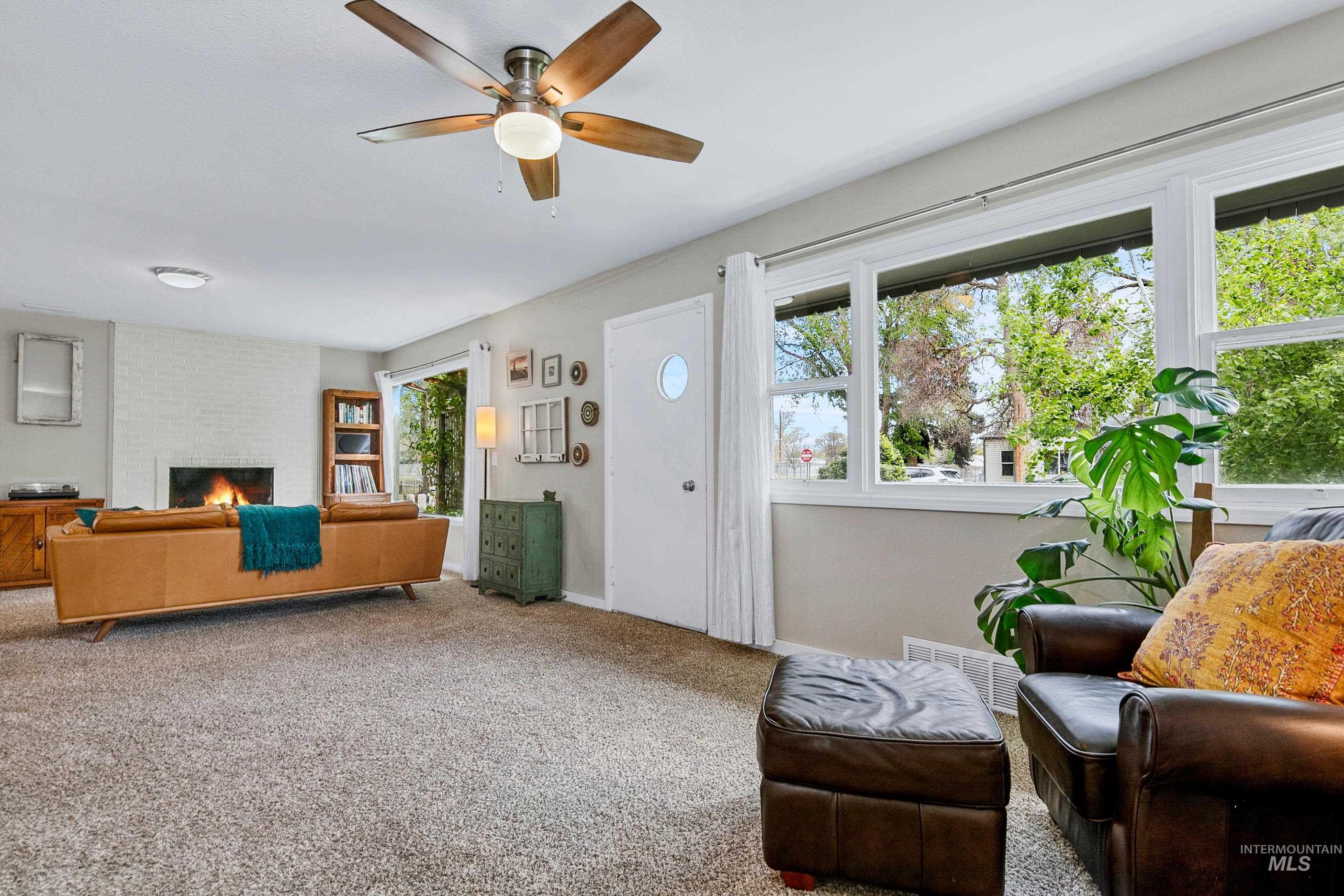 435 N 9th East, Mountain Home, Idaho 83647, 3 Bedrooms, 1 Bathroom, Residential For Sale, Price $319,000,MLS 98984004