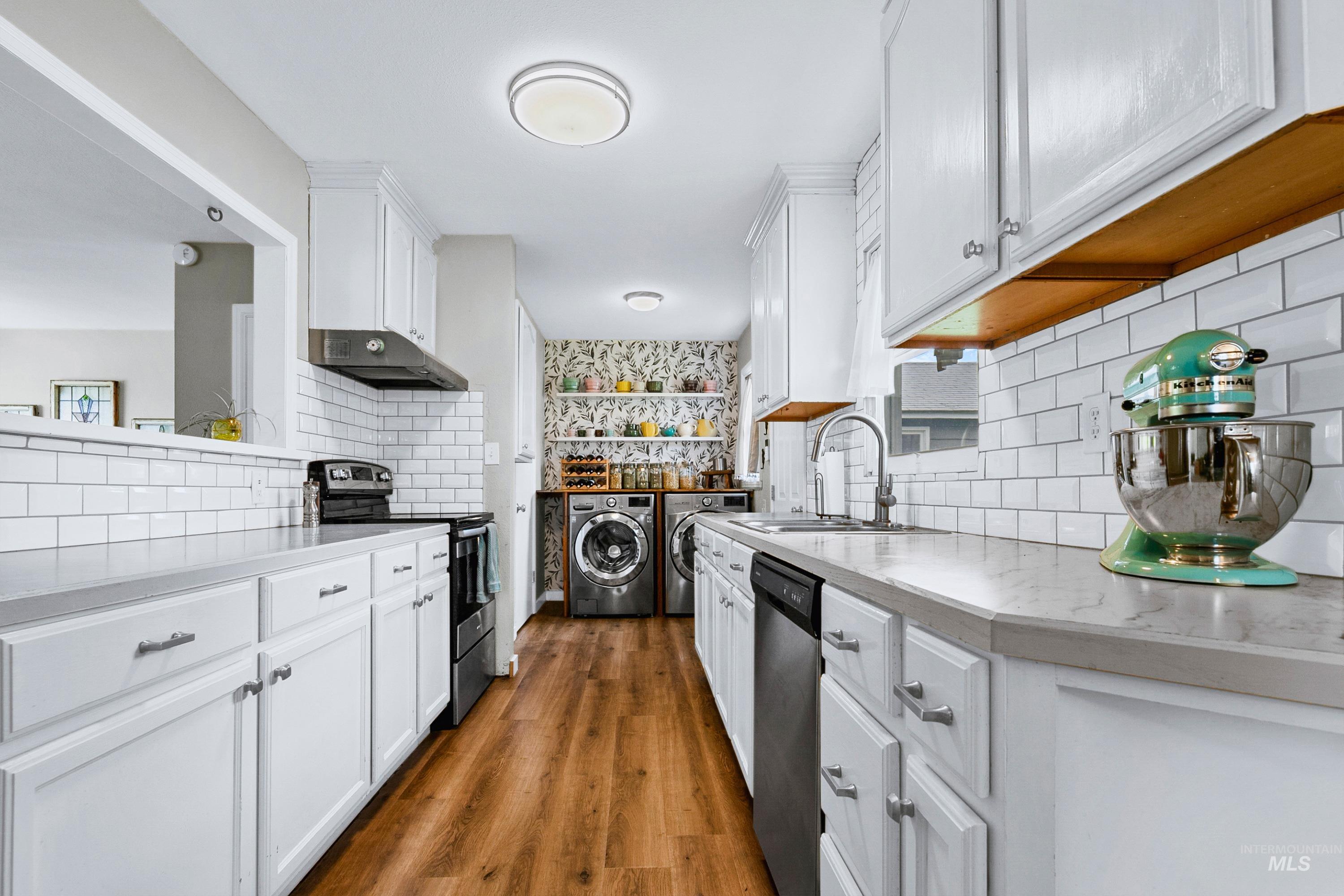 435 N 9th East, Mountain Home, Idaho 83647, 3 Bedrooms, 1 Bathroom, Residential For Sale, Price $319,000,MLS 98984004