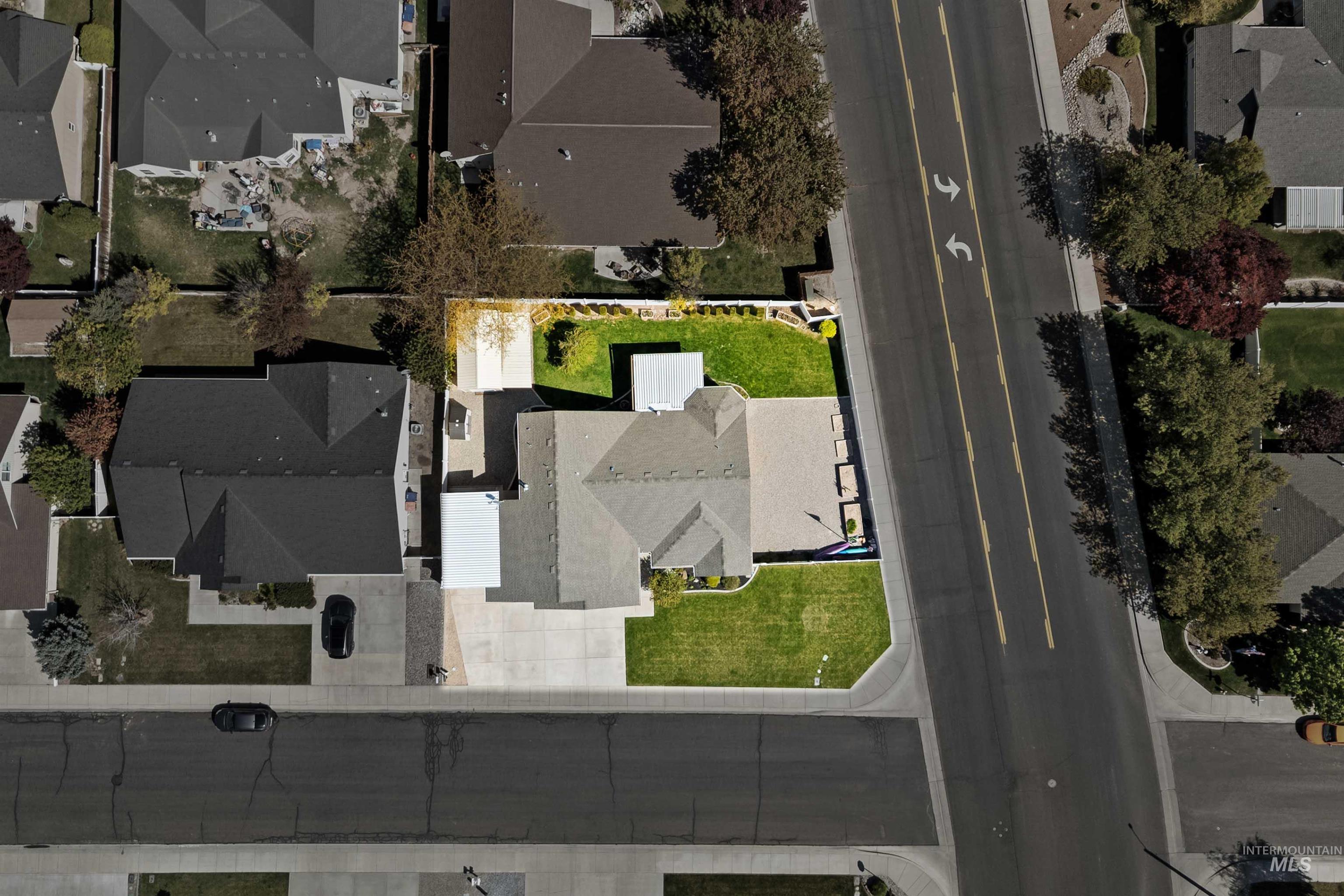 2595 Longbow Dr, Twin Falls, Idaho 83301, 4 Bedrooms, 3 Bathrooms, Residential For Sale, Price $535,000,MLS 98984005