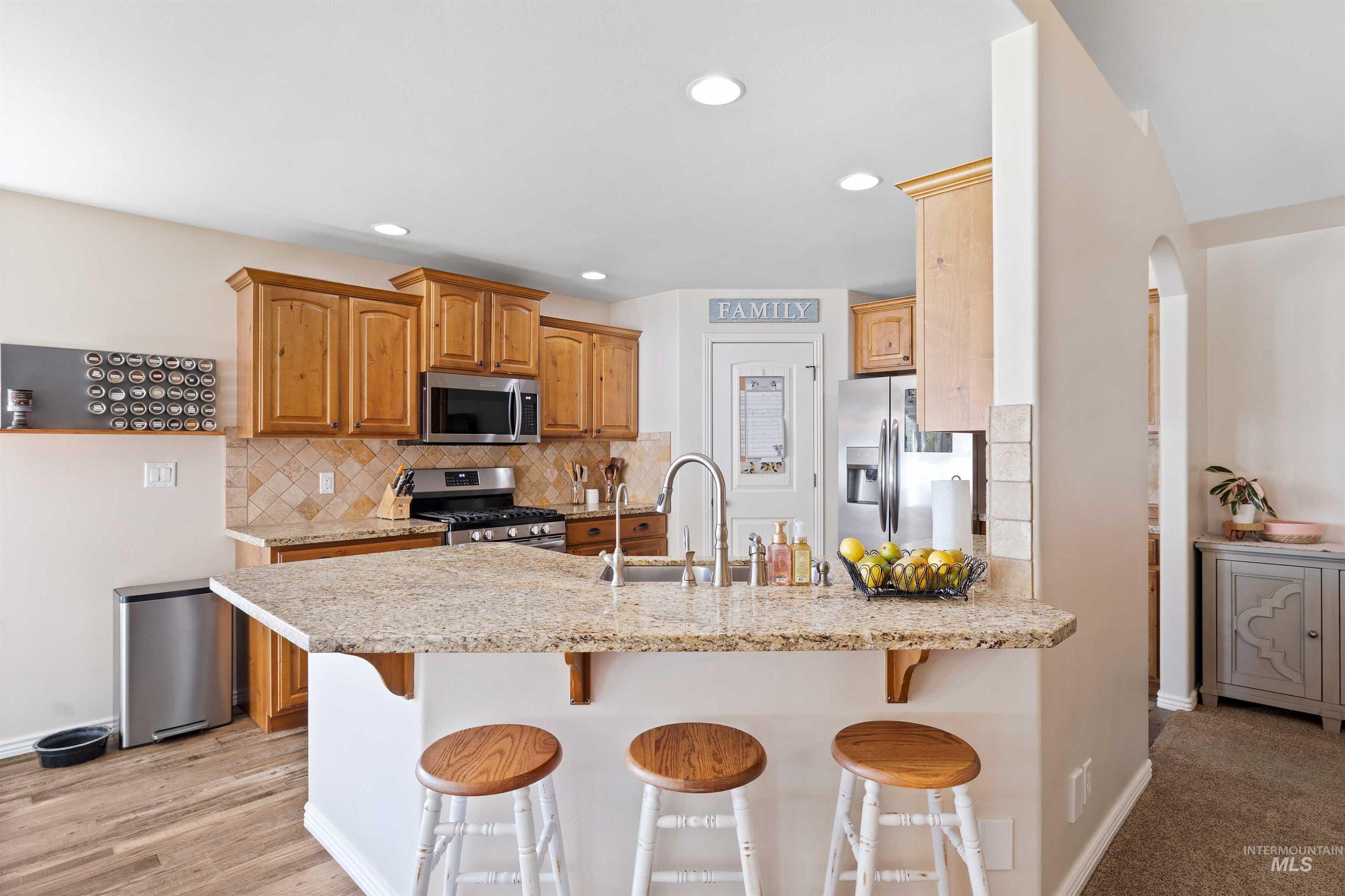 2595 Longbow Dr, Twin Falls, Idaho 83301, 4 Bedrooms, 3 Bathrooms, Residential For Sale, Price $540,000,MLS 98984005