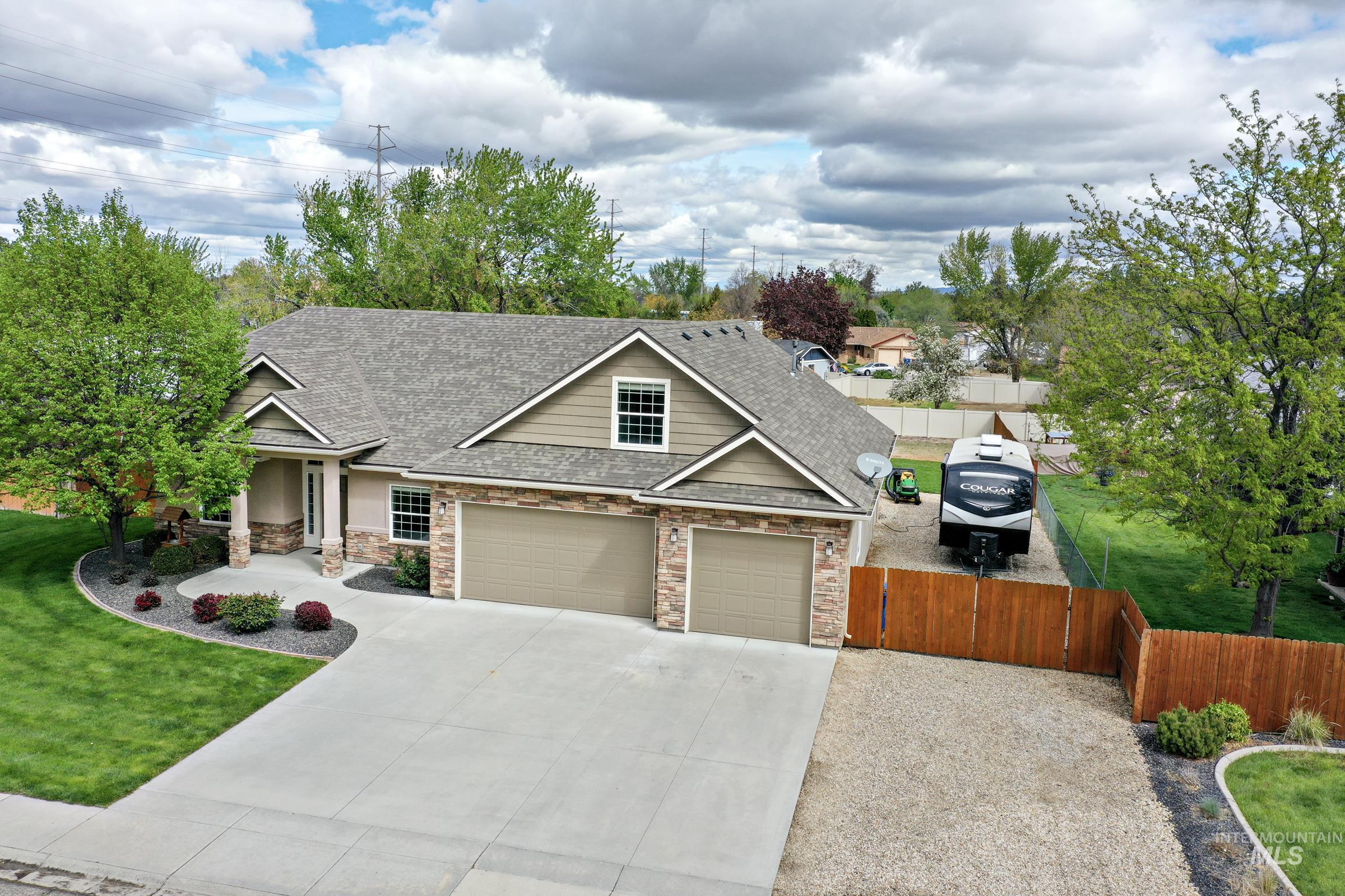 12108 W Reutzel Dr., Boise, Idaho 83709, 5 Bedrooms, 3 Bathrooms, Residential For Sale, Price $850,000,MLS 98984008