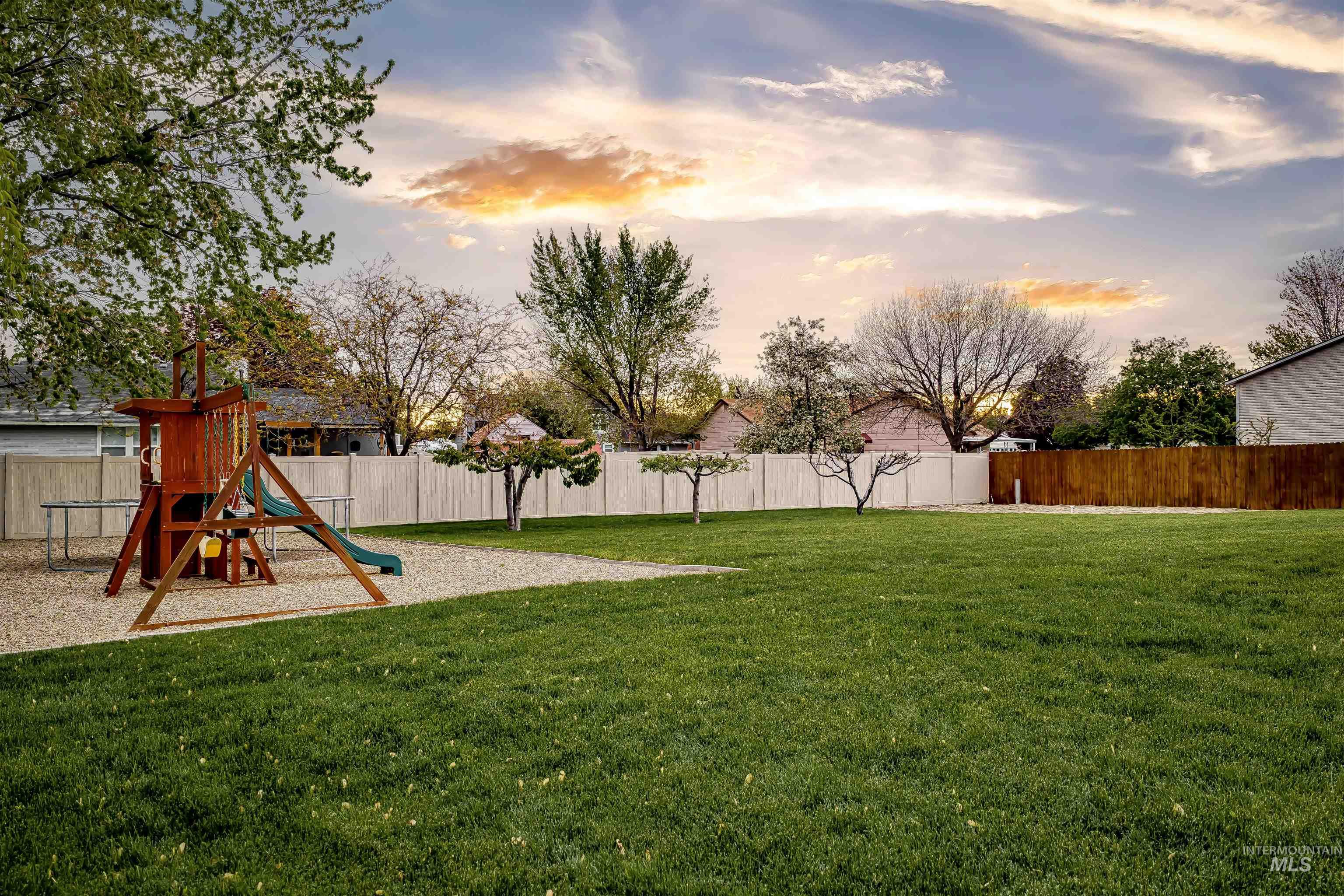 12108 W Reutzel Dr., Boise, Idaho 83709, 5 Bedrooms, 3 Bathrooms, Residential For Sale, Price $850,000,MLS 98984008