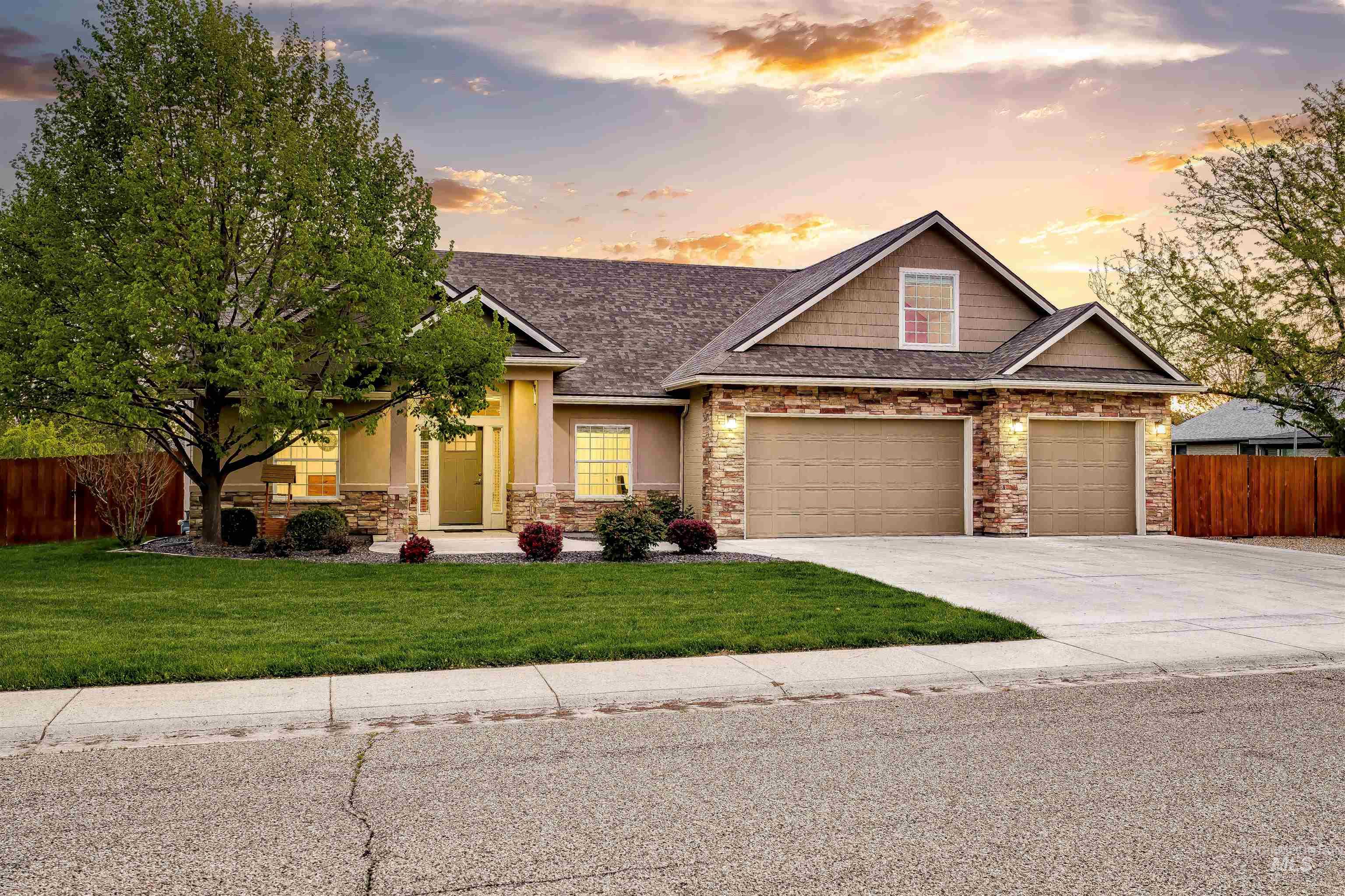 12108 W Reutzel Dr., Boise, Idaho 83709, 5 Bedrooms, 3 Bathrooms, Residential For Sale, Price $850,000,MLS 98984008