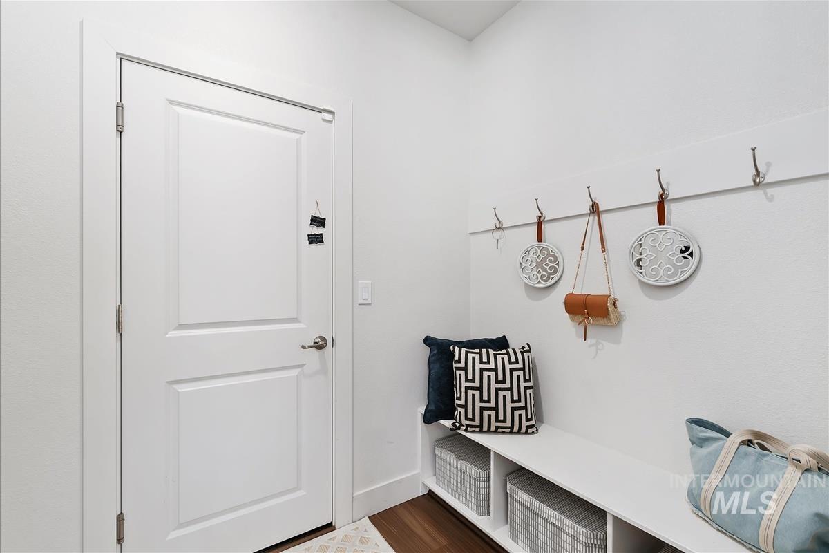 5361 S Snowden Ave, Meridian, Idaho 83642, 4 Bedrooms, 3 Bathrooms, Residential For Sale, Price $569,000, 98984010