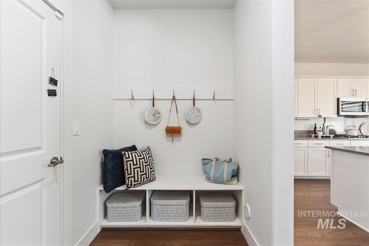 5361 S Snowden Ave, Meridian, Idaho 83642, 4 Bedrooms, 3 Bathrooms, Residential For Sale, Price $569,000, 98984010