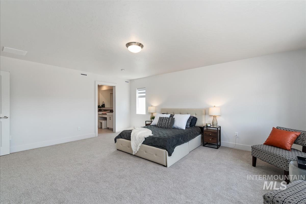 5361 S Snowden Ave, Meridian, Idaho 83642, 4 Bedrooms, 3 Bathrooms, Residential For Sale, Price $569,000, 98984010