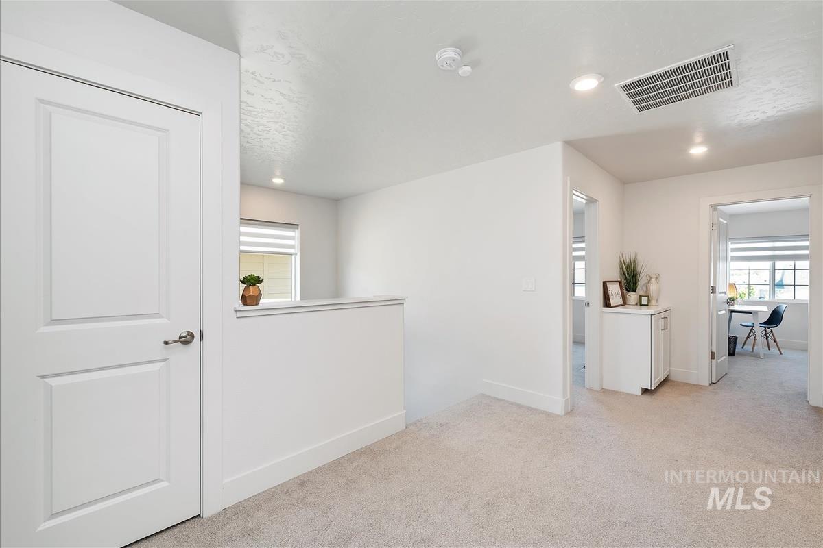 5361 S Snowden Ave, Meridian, Idaho 83642, 4 Bedrooms, 3 Bathrooms, Residential For Sale, Price $569,000, 98984010