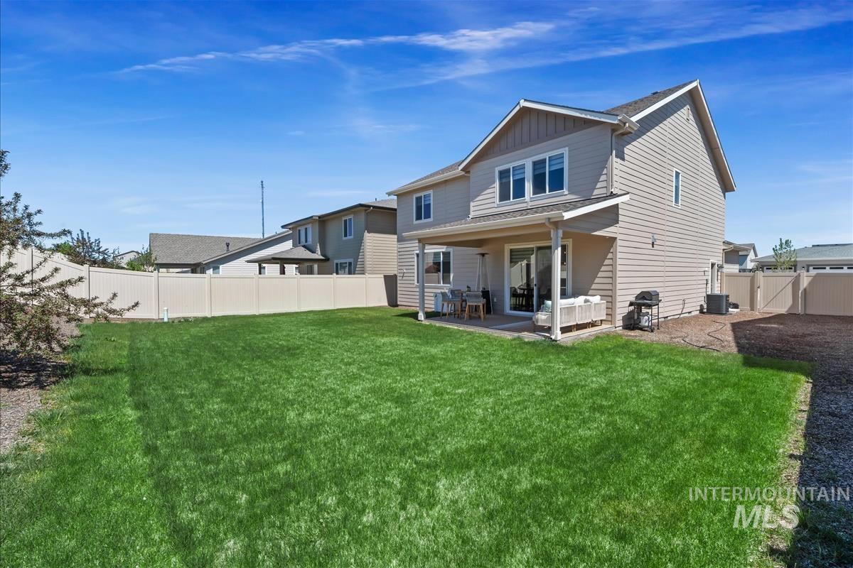 5361 S Snowden Ave, Meridian, Idaho 83642, 4 Bedrooms, 3 Bathrooms, Residential For Sale, Price $565,000, 98984010