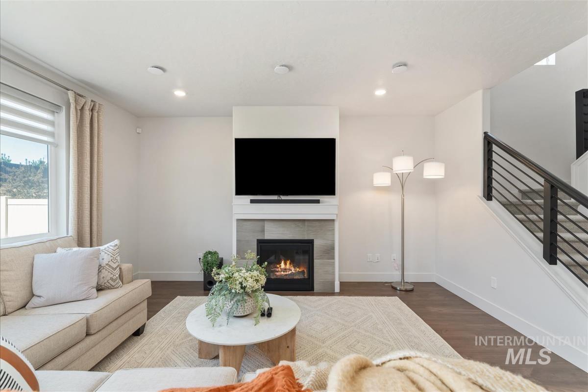 5361 S Snowden Ave, Meridian, Idaho 83642, 4 Bedrooms, 3 Bathrooms, Residential For Sale, Price $569,000, 98984010