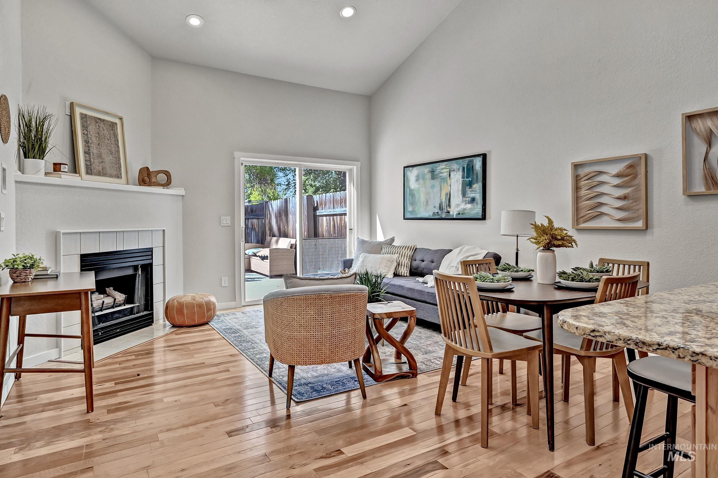 563 W Warren St., Boise, Idaho 83706, 4 Bedrooms, 2 Bathrooms, Residential For Sale, Price $535,000,MLS 98984014