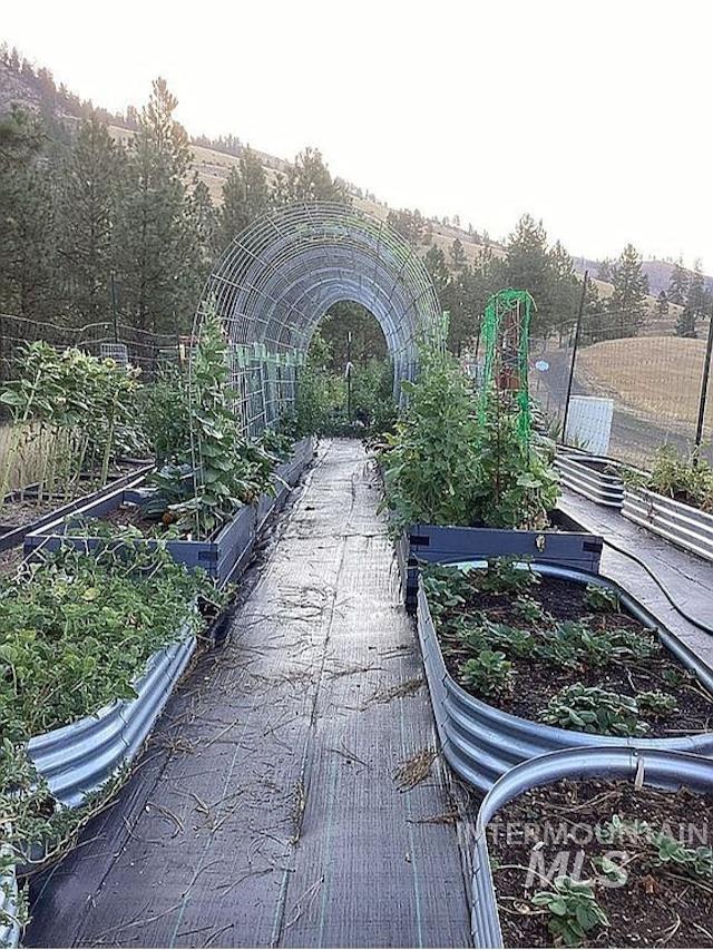 1000 Pardee Rd, Kamiah, Idaho 83536, 3 Bedrooms, 2 Bathrooms, Residential For Sale, Price $650,000, 98984016