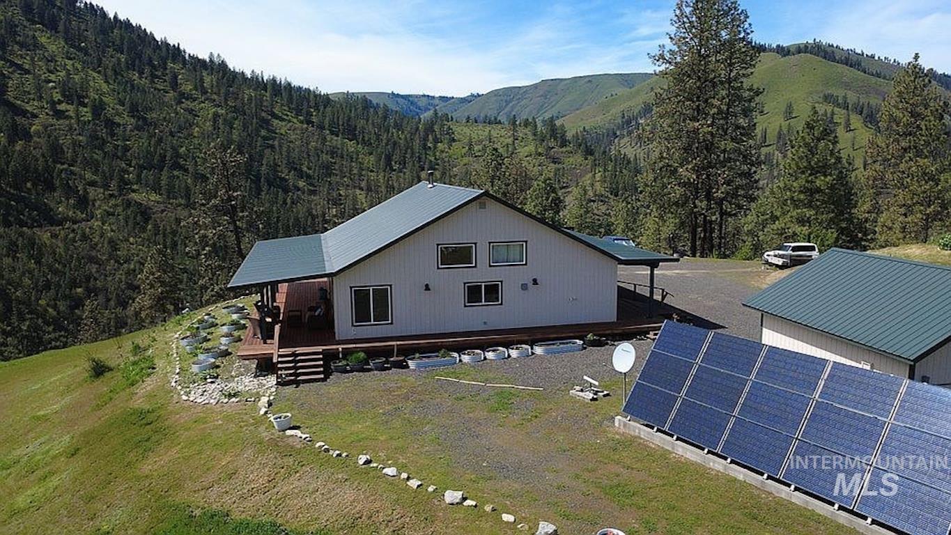 1000 Pardee Rd, Kamiah, Idaho 83536, 3 Bedrooms, 2 Bathrooms, Residential For Sale, Price $650,000, 98984016